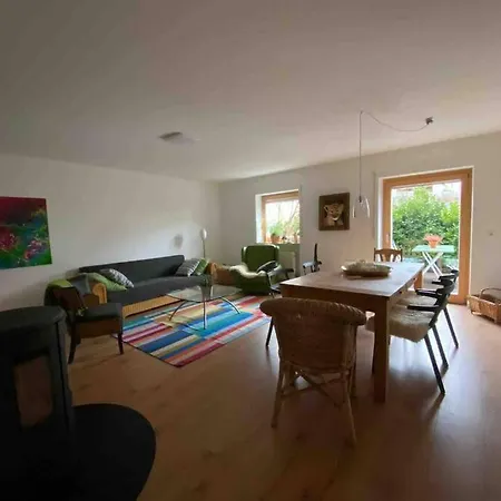 Kirchberg Im Wald -wohnung Mit Aussicht アパート